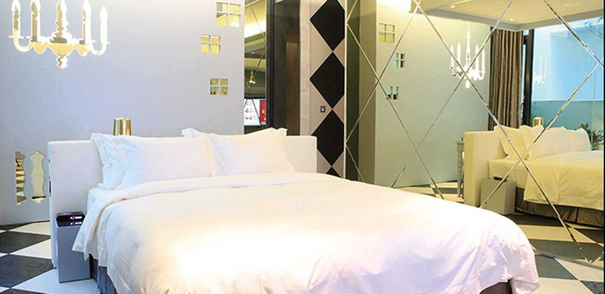 All-Ur Boutique Motel-Hsin Chu Branch Hsinchu Esterno foto